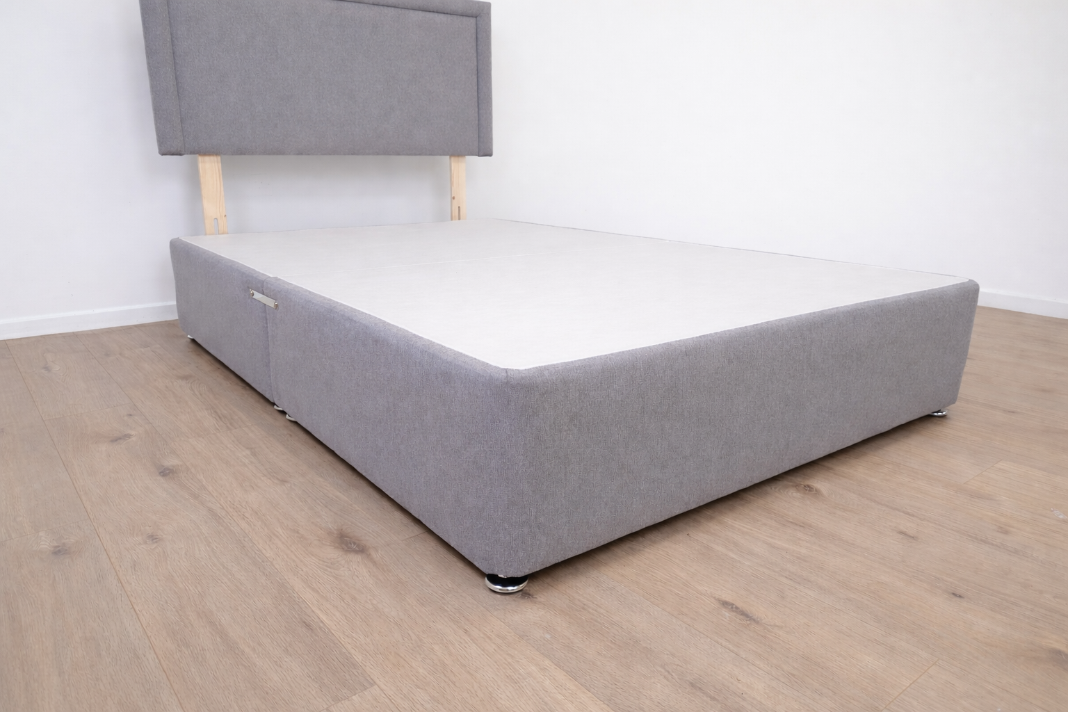 Divan Base